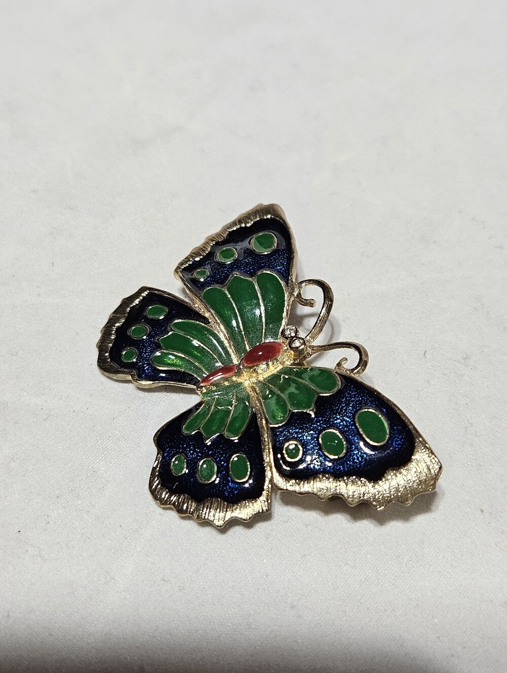 Vintage Enamel Cloisonne Butterfly Brooch Pin Gold Tone Blue Green Red - Picture 3 of 8